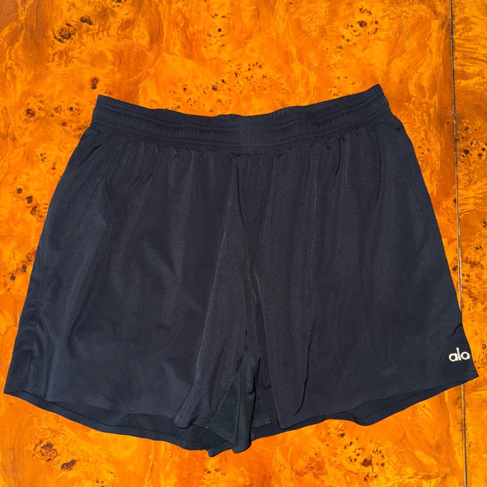 ALO Yoga 5" Adapt Running Short